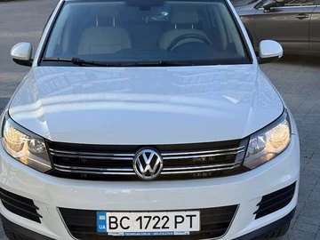 Авто Volkswagen Tiguan 2015 № 7986993