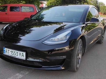 Авто Tesla Model 3 2018 № 7987040