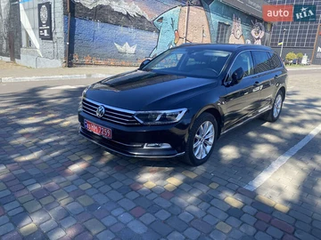 Авто Volkswagen Passat 2018 № 7987084