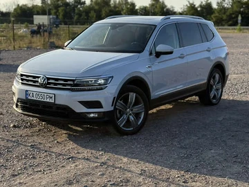 Авто Volkswagen Tiguan 2017 № 7987222