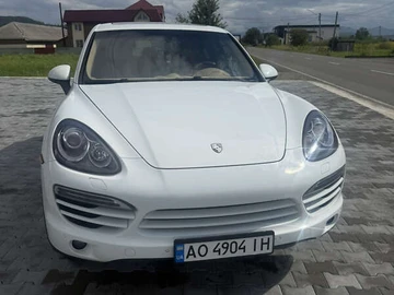 Авто Porsche Cayenne 2013 № 7987314