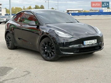 Авто Tesla Model Y 2021 № 7987320