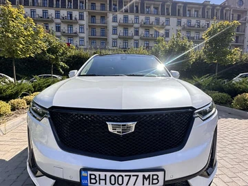Авто Cadillac Xt6 2021 № 7987363