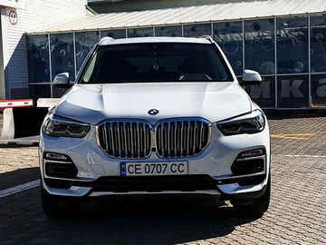 Авто BMW X5 2019 № 7987385