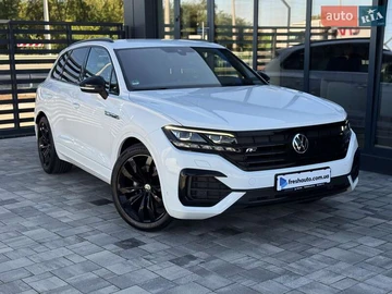 Авто Volkswagen Touareg 2020 № 7987387