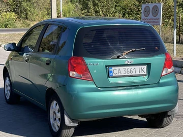 Авто Chevrolet Aveo 2005 № 7987395