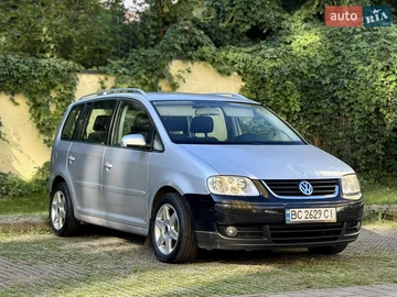 Авто Volkswagen Touran 2004 № 7987422