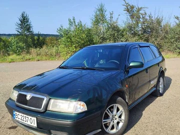 Авто Skoda Octavia 2000 № 7987443