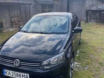 Авто Volkswagen Polo 2015 № 7987530