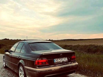 Авто BMW 5 Series 1999 № 7987553