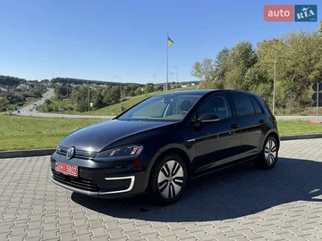 Авто Volkswagen E-Golf 2015 № 7987753