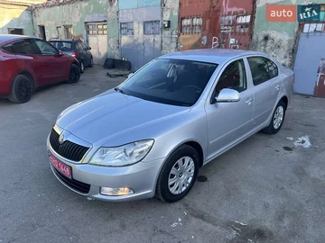 Авто Skoda Octavia 2010 № 7987899