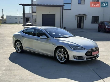 Авто Tesla Model S 2013 № 7988041
