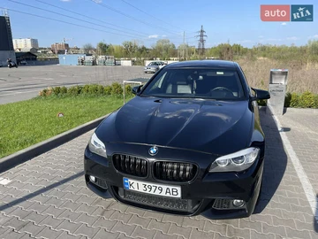 Авто BMW 5 Series 2013 № 7988079