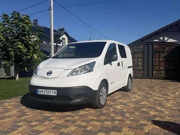 Авто Nissan E-Nv200 2021 № 7988087