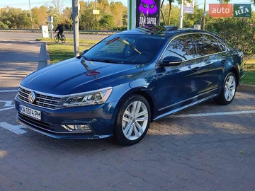 Авто Volkswagen Passat 2017 № 7988089
