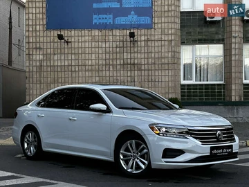 Авто Volkswagen Passat 2021 № 7988230