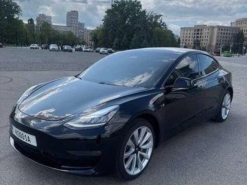 Авто Tesla Model 3 2019 № 7988232