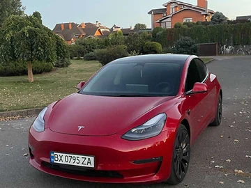 Авто Tesla Model 3 2023 № 7988368