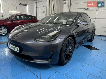 Авто Tesla Model 3 2021 № 7988369