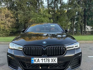 Авто BMW 5 Series 2022 № 7988424
