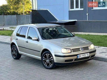 Авто Volkswagen Golf 2002 № 7988658