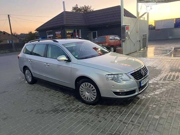 Авто Volkswagen Passat 2010 № 7988891