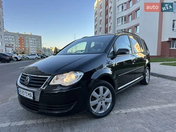 Авто Volkswagen Touran 2007 № 7988925