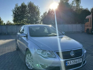 Авто Volkswagen Passat 2010 № 7989024