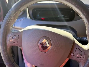 Авто Renault Zoe 2017 № 7989039