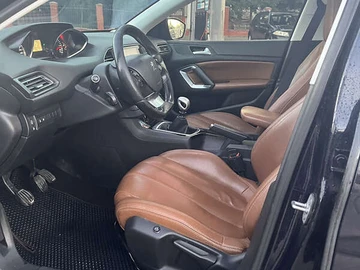 Авто Peugeot 308 2015 № 7989065