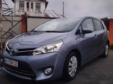 Авто Toyota Verso 2013 № 7989184