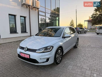 Авто Volkswagen E-Golf 2018 № 7989281