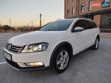 Авто Volkswagen Passat Alltrack 2014 № 7989296