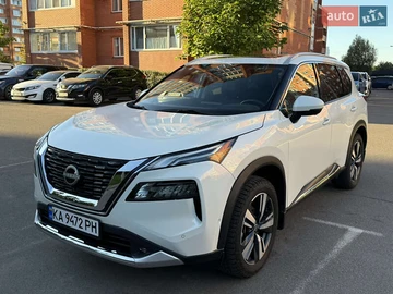 Авто Nissan Rogue 2022 № 7989465