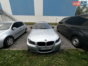 Авто BMW 3 Series 2010 № 7989560