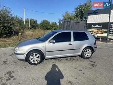 Авто Volkswagen Golf 2001 № 7989611