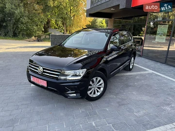 Авто Volkswagen Tiguan 2017 № 7989615