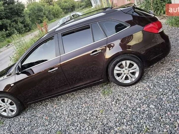 Авто Chevrolet Cruze 2012 № 7989636