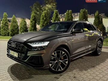 Авто Audi Q8 2018 № 7989761
