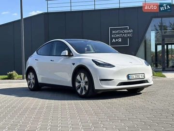 Авто Tesla Model Y 2021 № 7989967