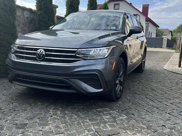 Авто Volkswagen Tiguan 2023 № 7989973