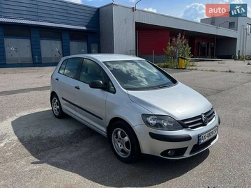 Авто Volkswagen Golf Plus 2008 № 7990023