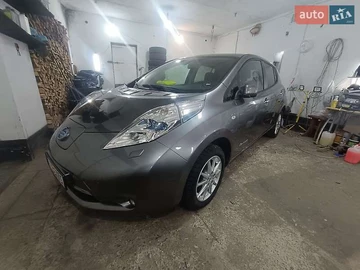 Авто Nissan Leaf 2015 № 7990025