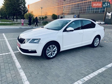 Авто Skoda Octavia 2018 № 7990226
