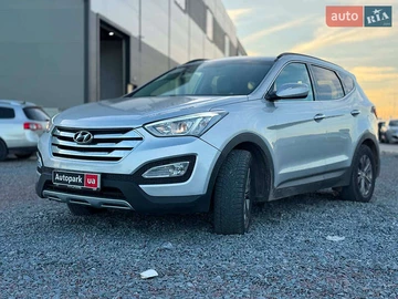 Авто Hyundai Santa Fe 2013 № 7990229