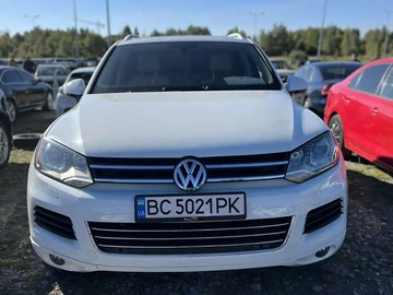 Авто Volkswagen Touareg 2013 № 7990248