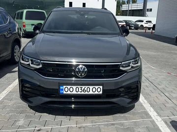 Авто Volkswagen Tiguan 2022 № 7990280