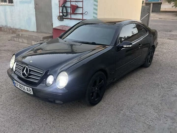 Авто Mercedes Clk-Class 2000 № 7990405
