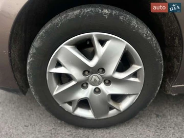 Авто Renault Scenic 2011 № 7990557